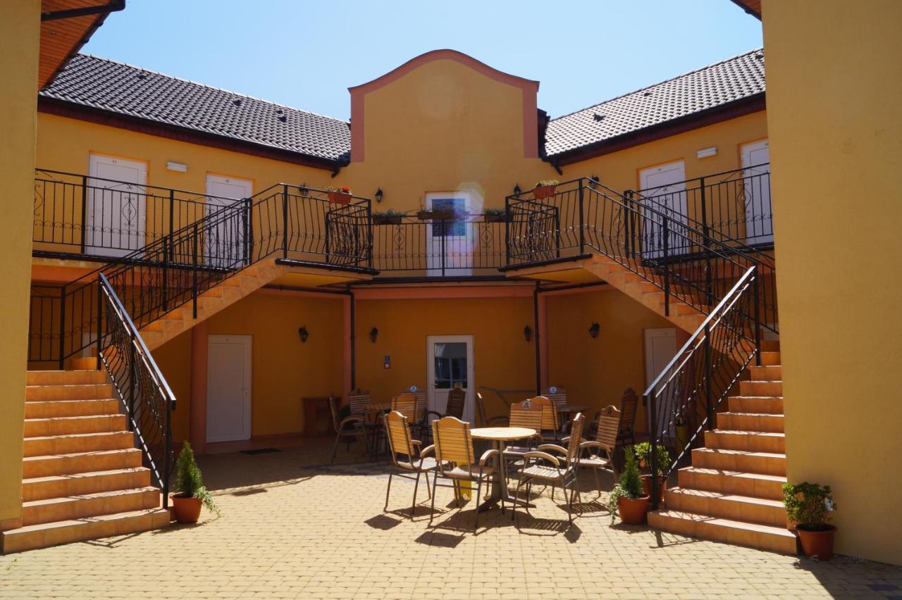 Diament Bed and Breakfast Rewal Exterior foto